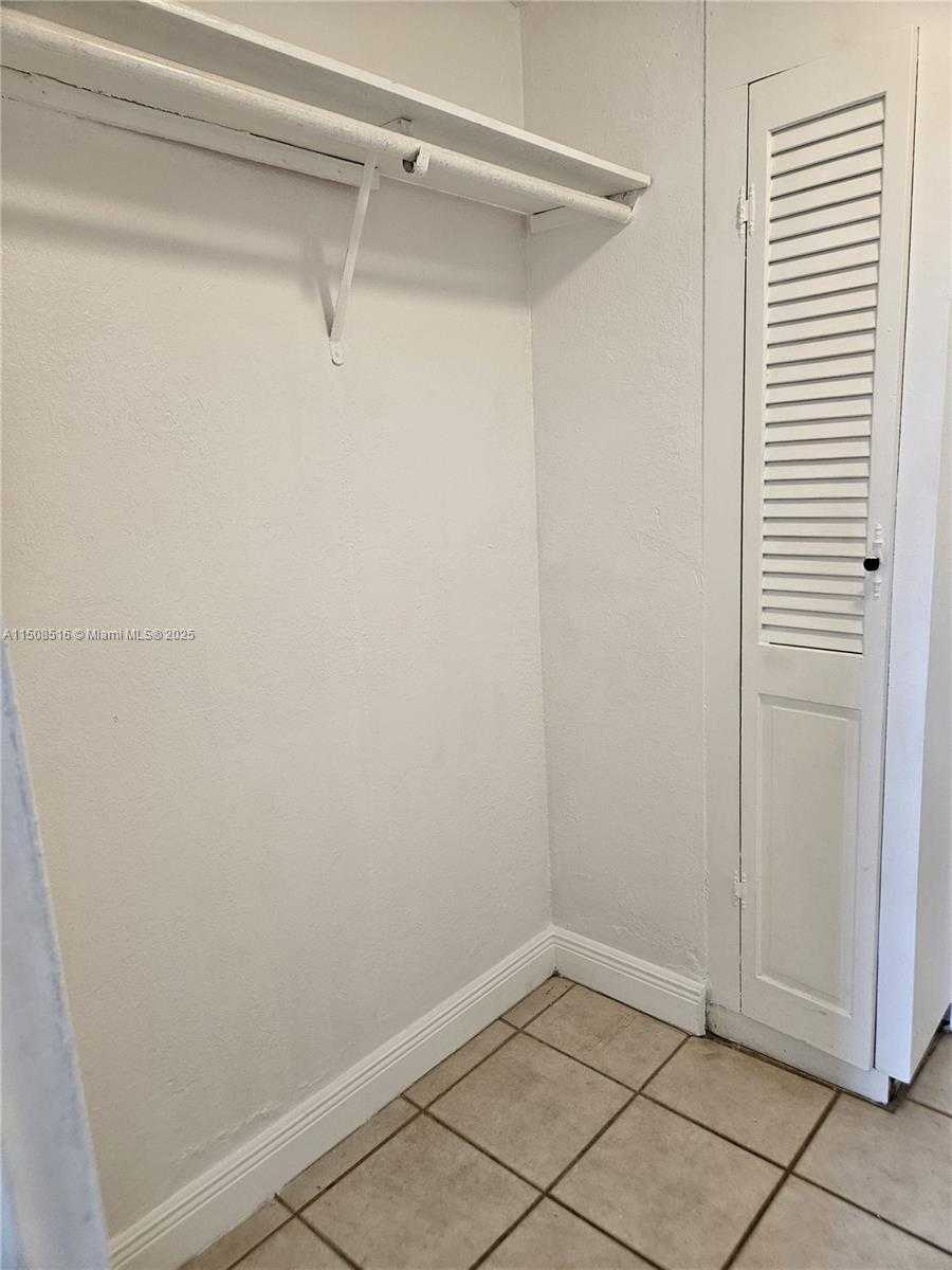 Small Image of 1805 SANS SOUCI BLVD #302, North Miami Number 21