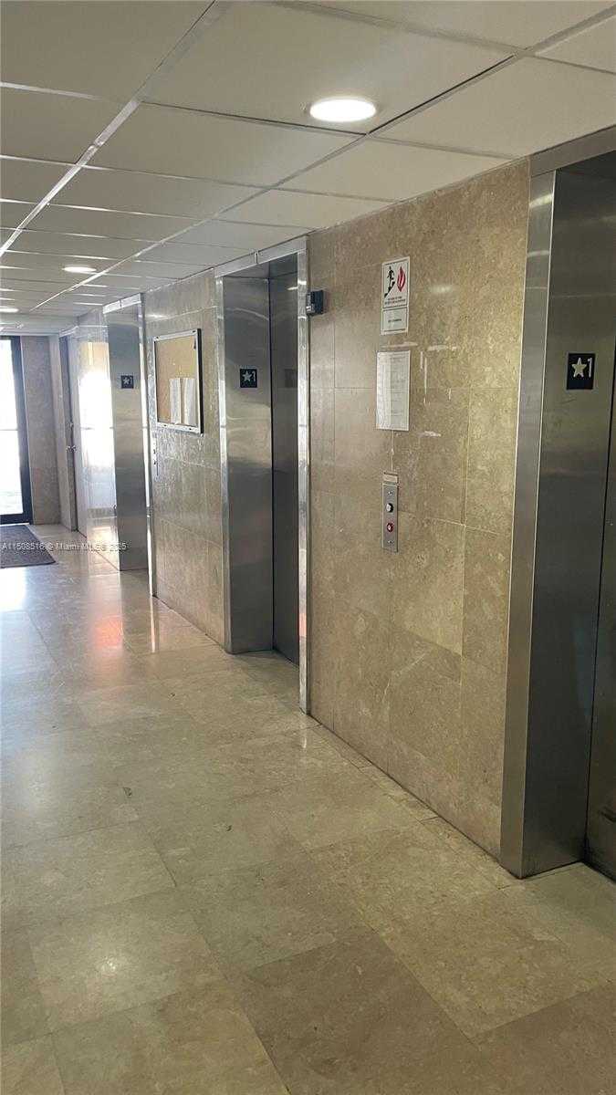 Small Image of 1805 SANS SOUCI BLVD #302, North Miami Number 4