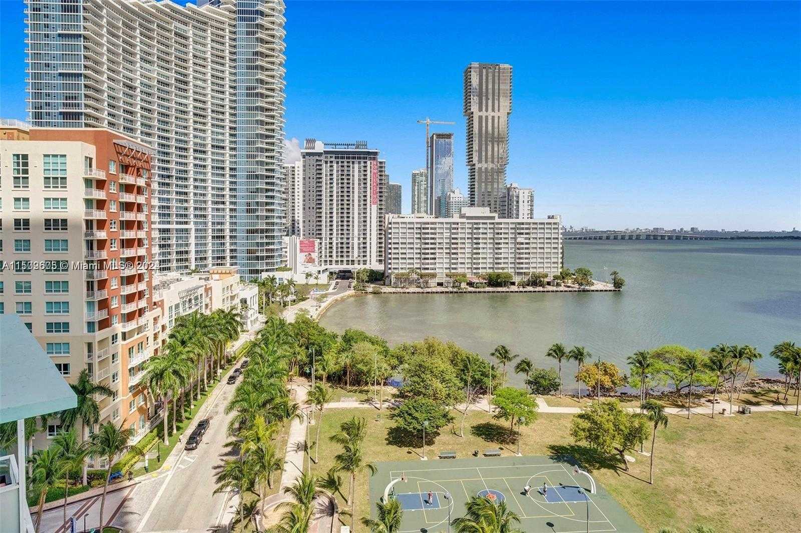 Small Image of 1900 NORTH BAYSHORE DR #508, Miami Number 15