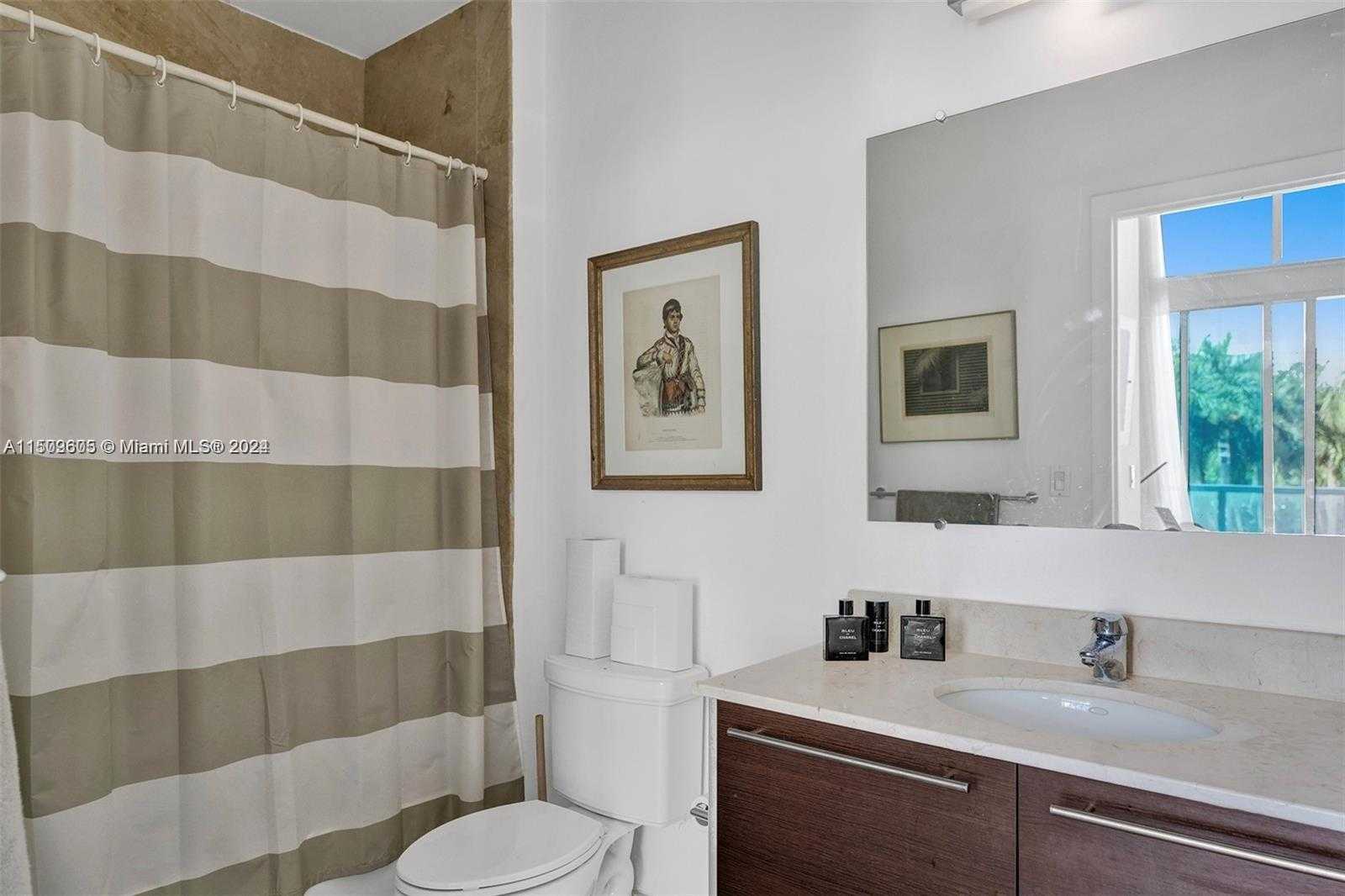 Small Image of 1900 NORTH BAYSHORE DR #508, Miami Number 22