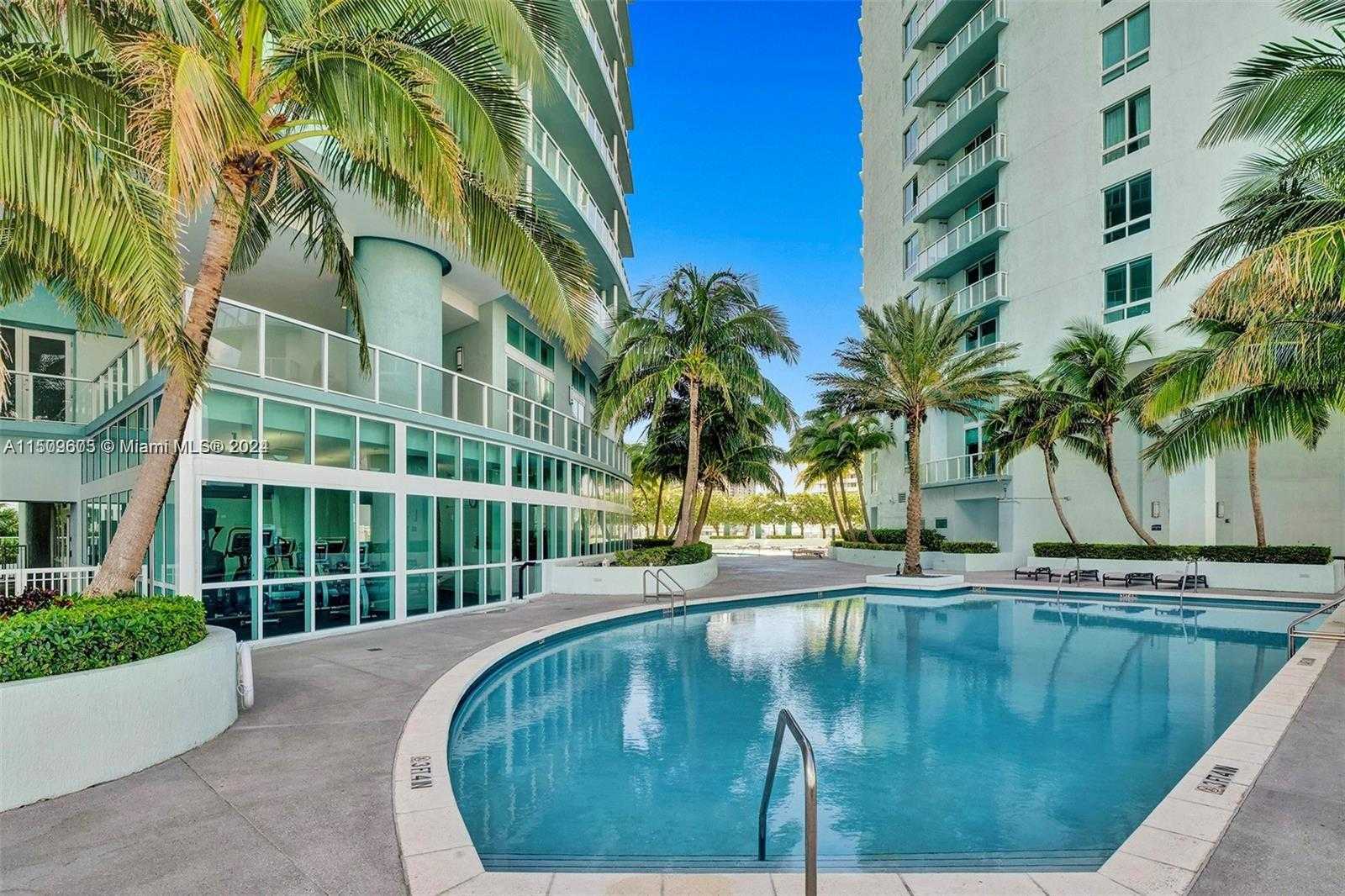 Small Image of 1900 NORTH BAYSHORE DR #508, Miami Number 24