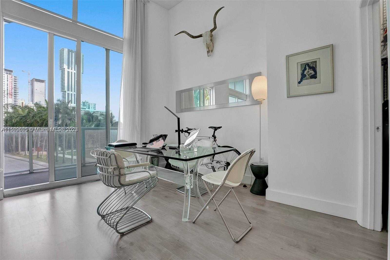 Small Image of 1900 NORTH BAYSHORE DR #508, Miami Number 6