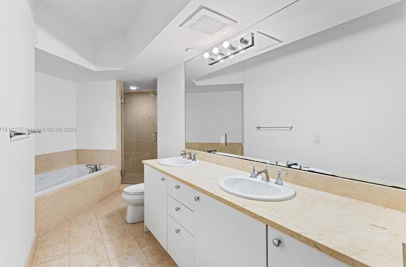 Small Image of 19900 EAST COUNTRY CLUB DR #502, Aventura Number 10