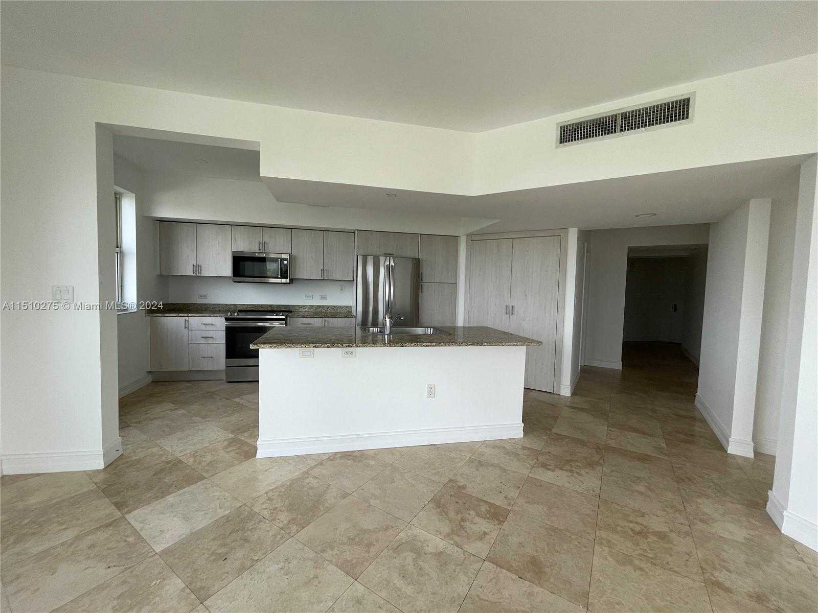 Small Image of 19900 EAST COUNTRY CLUB DR #502, Aventura Number 5