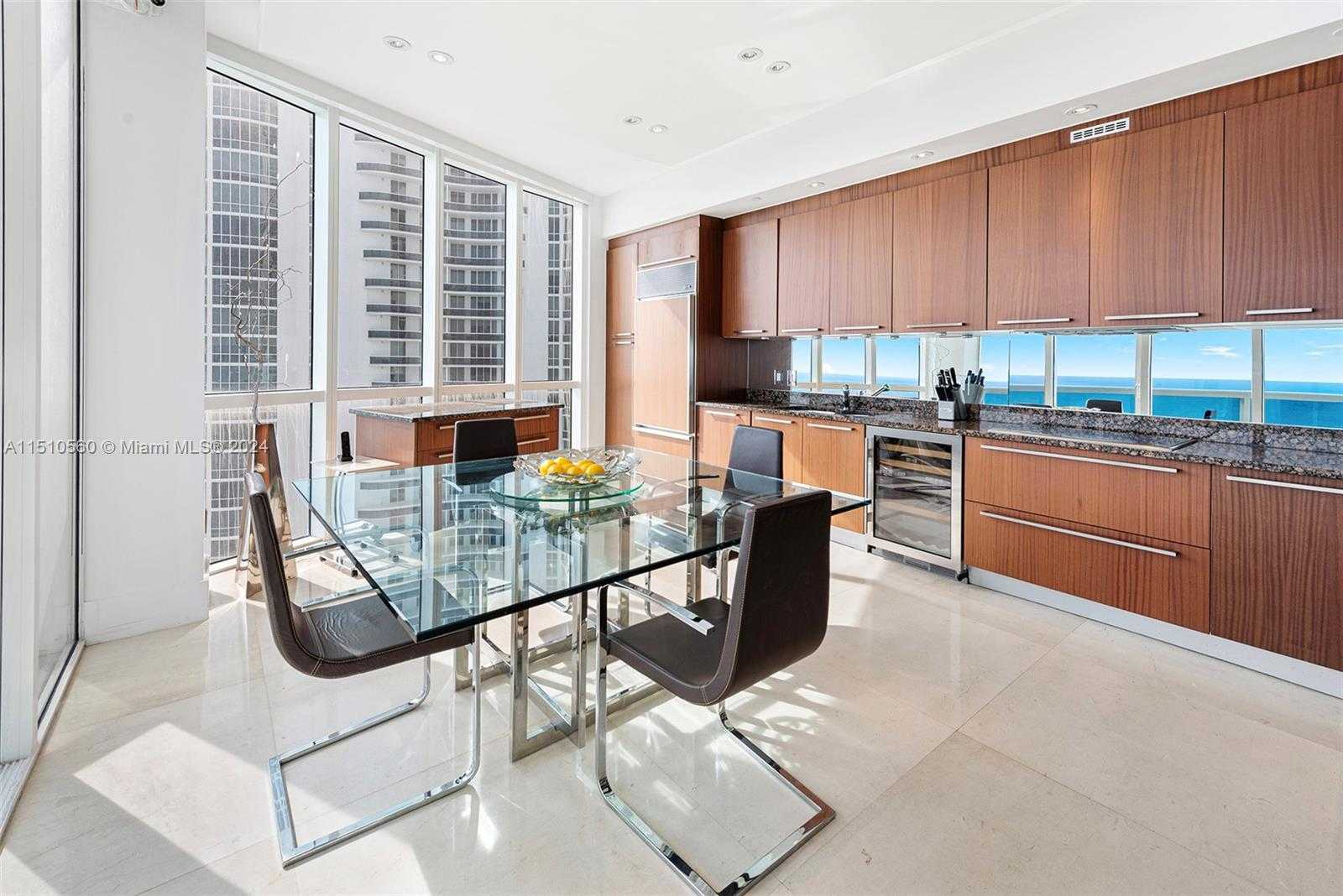 Small Image of 15901 COLLINS AVE #2801, Sunny Isles Beach Number 17