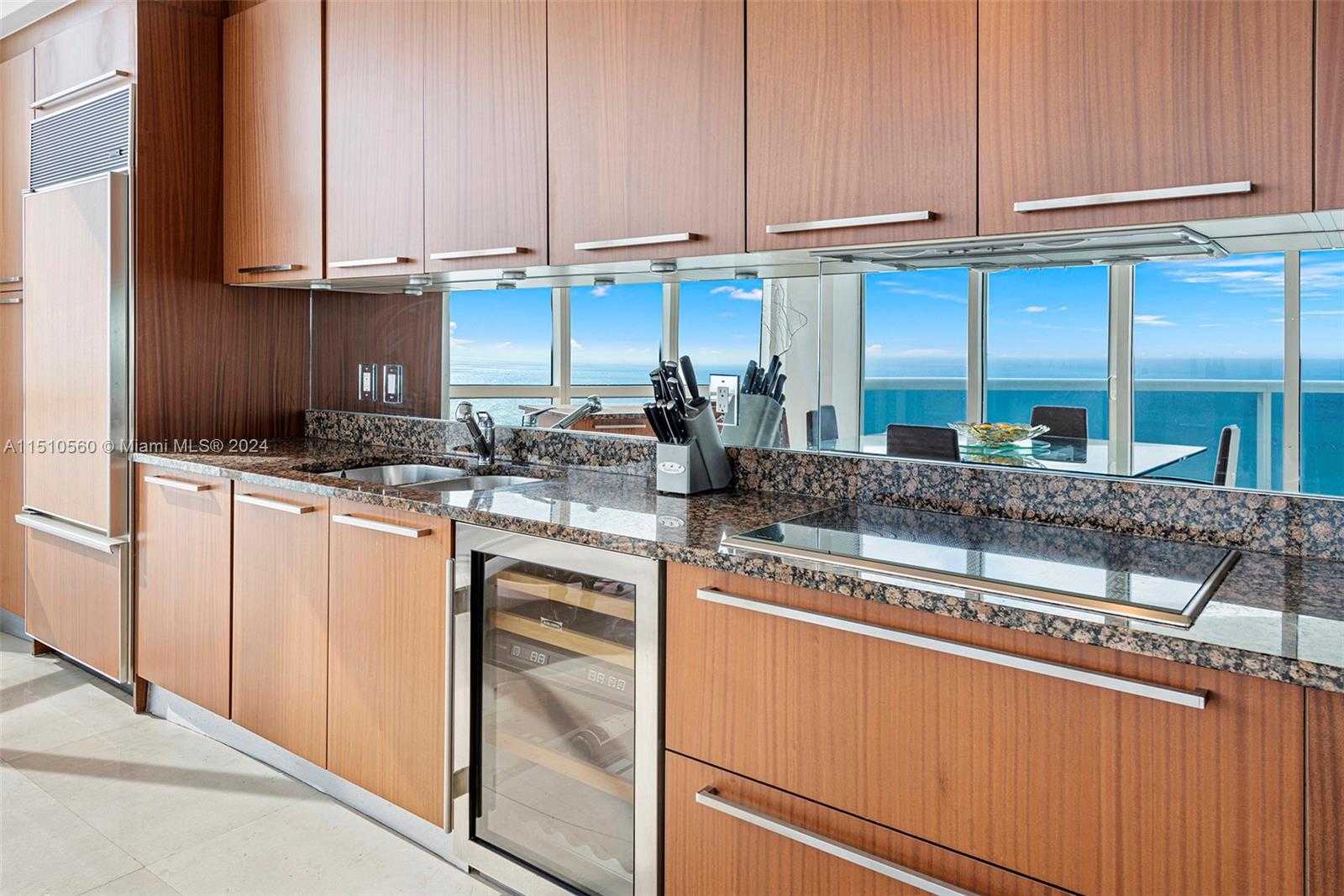 Small Image of 15901 COLLINS AVE #2801, Sunny Isles Beach Number 24