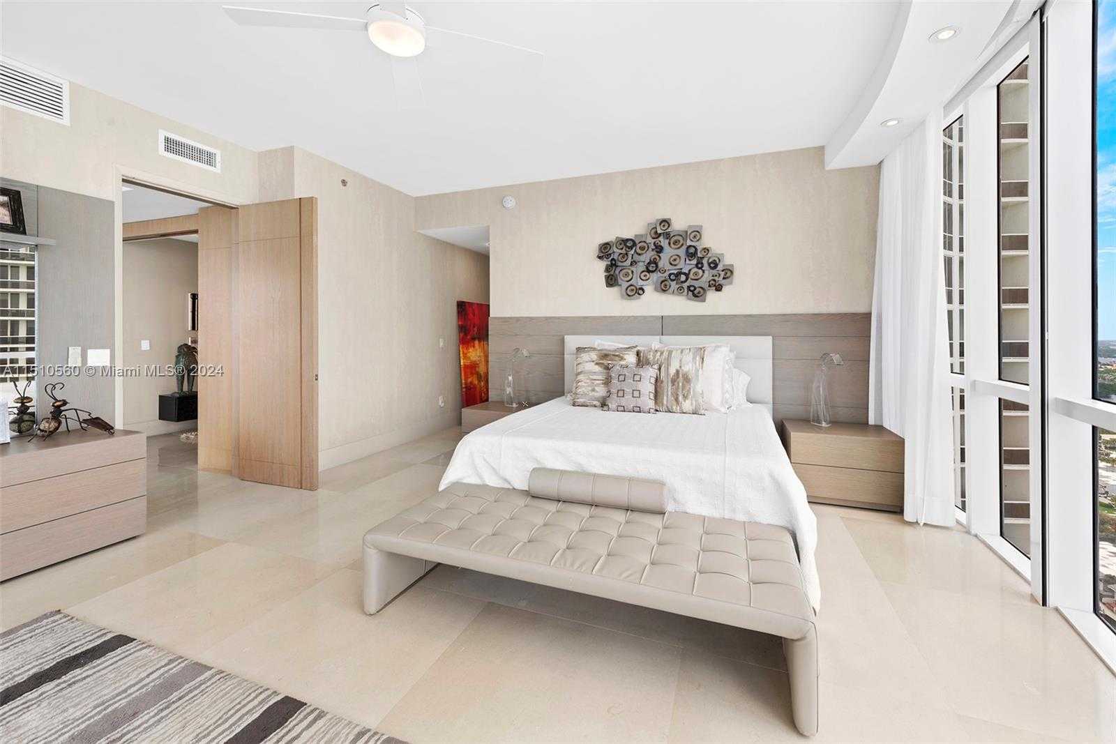 Small Image of 15901 COLLINS AVE #2801, Sunny Isles Beach Number 47