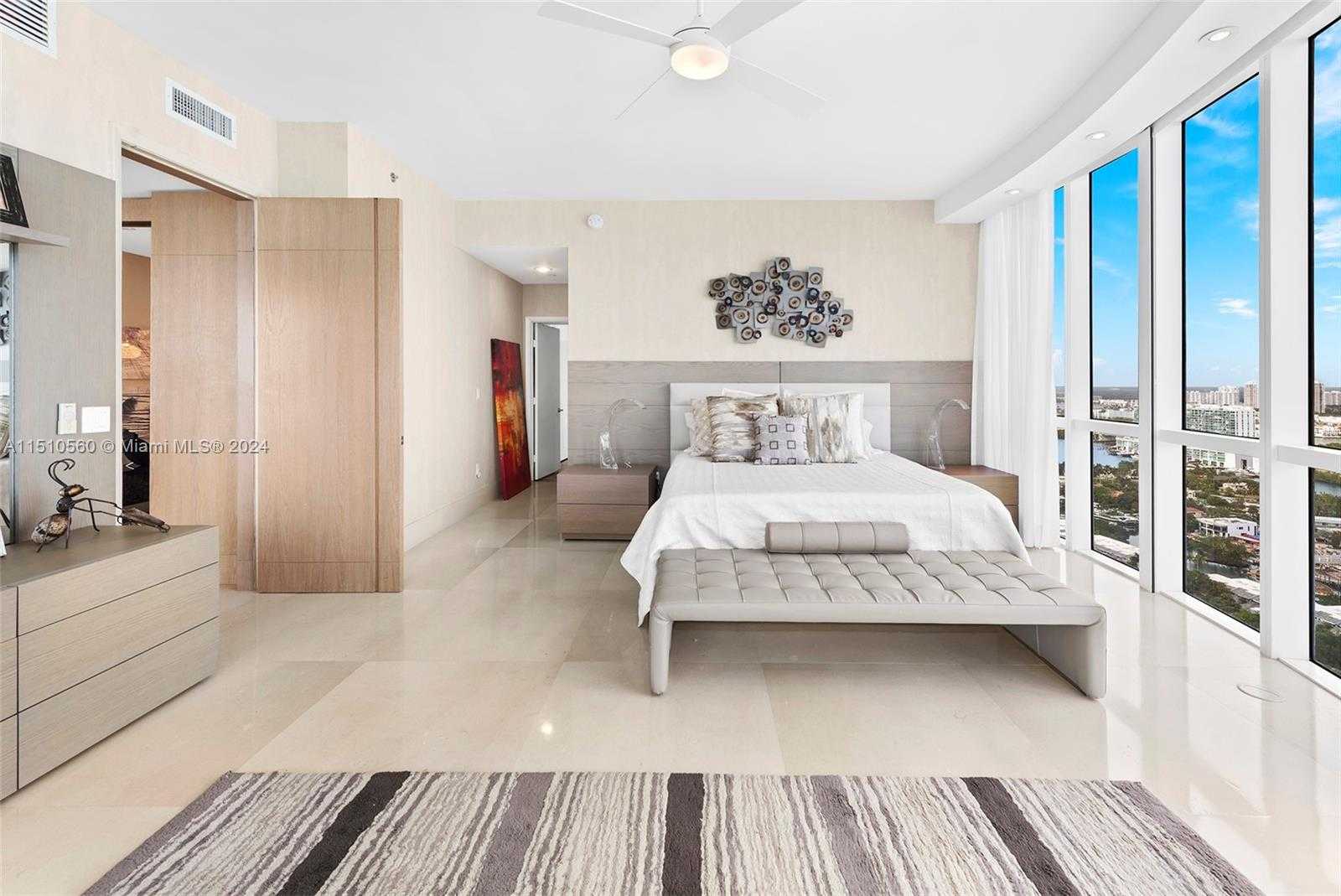 Small Image of 15901 COLLINS AVE #2801, Sunny Isles Beach Number 48