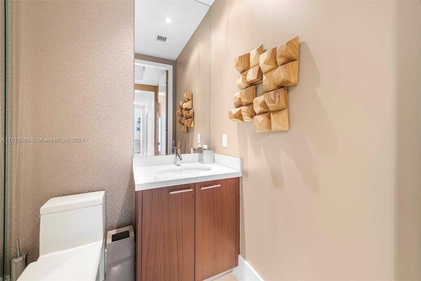Small Image of 15901 COLLINS AVE #2801, Sunny Isles Beach Number 58