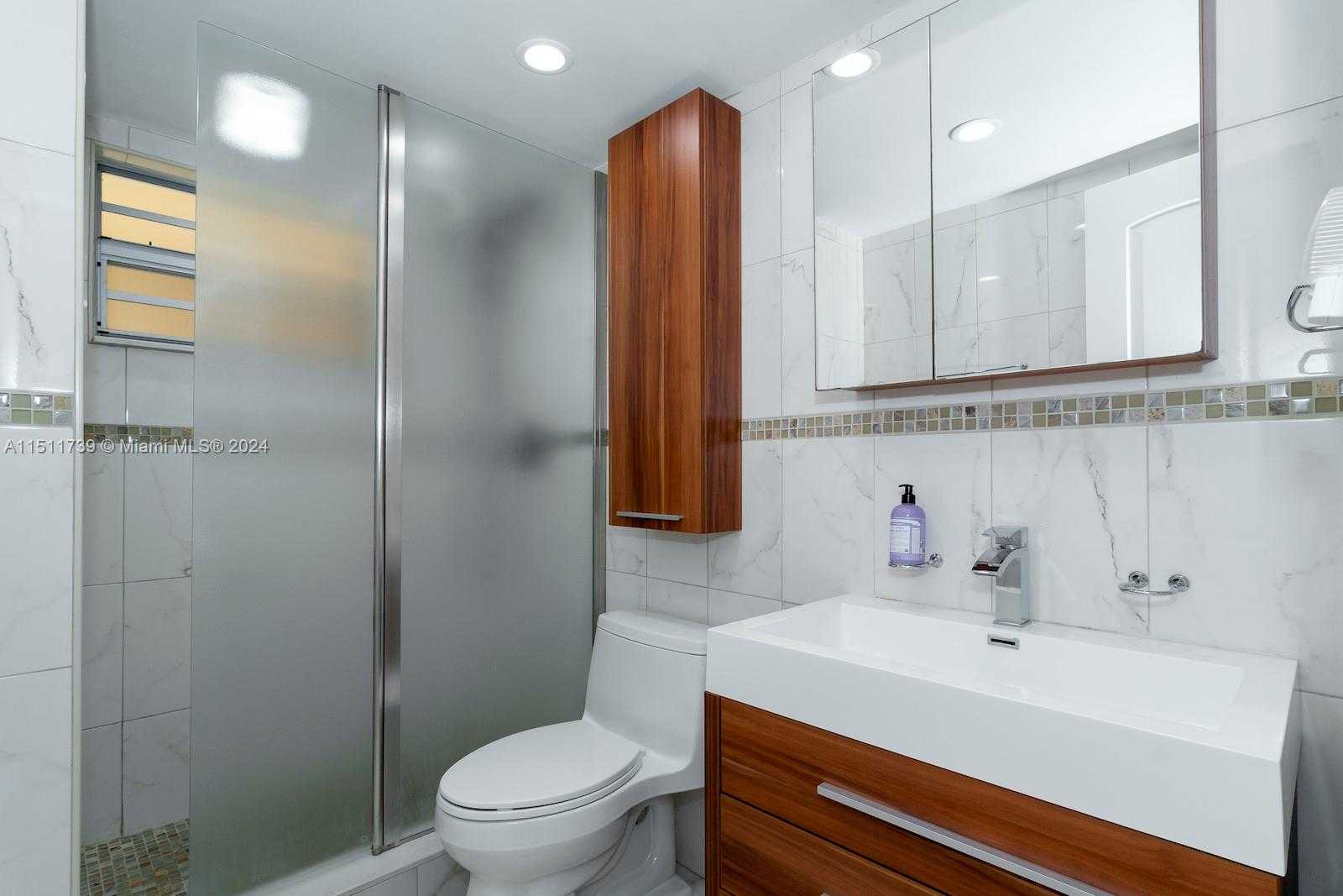 Small Image of 16400 NORTH EAST 17TH AVE #703, North Miami Beach Number 26