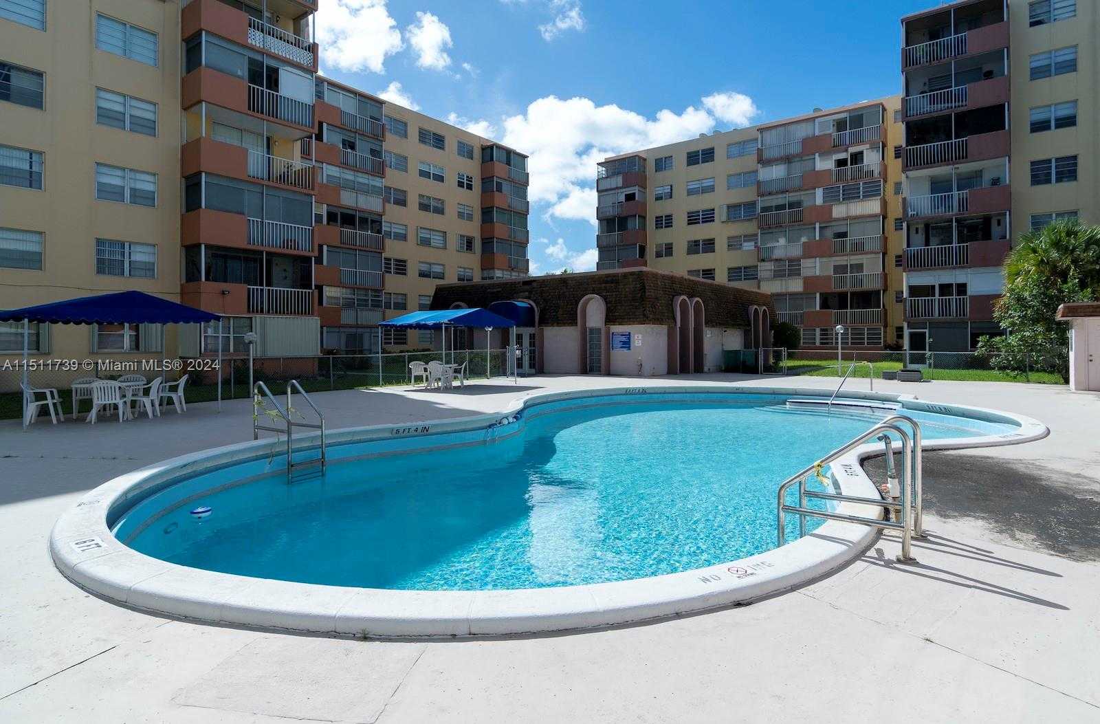 Small Image of 16400 NORTH EAST 17TH AVE #703, North Miami Beach Number 29