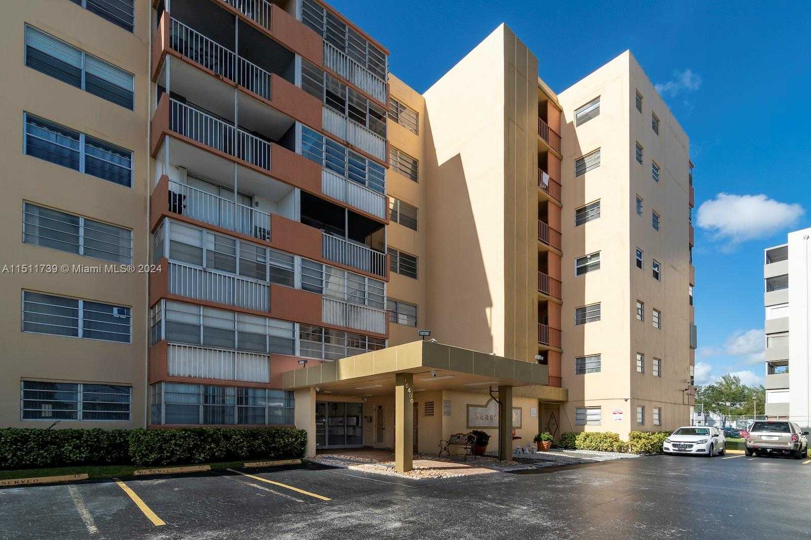 Small Image of 16400 NORTH EAST 17TH AVE #703, North Miami Beach Number 31