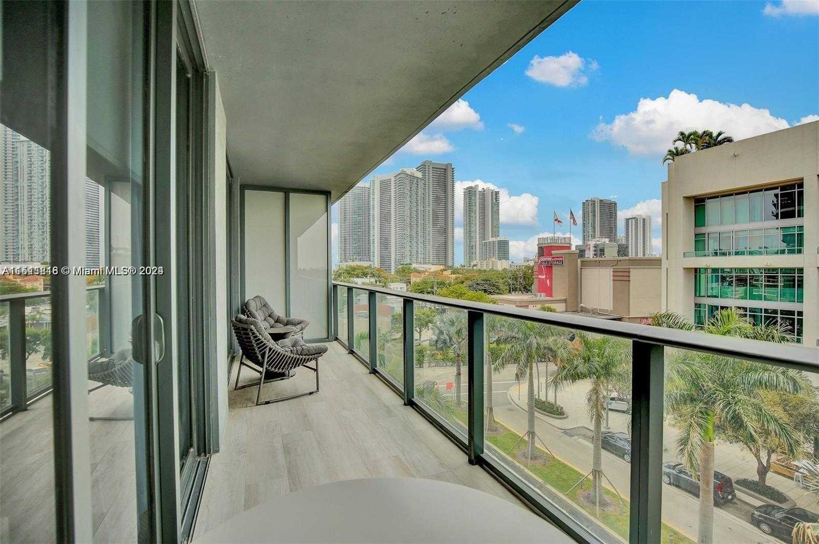 Small Image of 121 NORTH EAST 34TH ST #L302, Miami Number 30