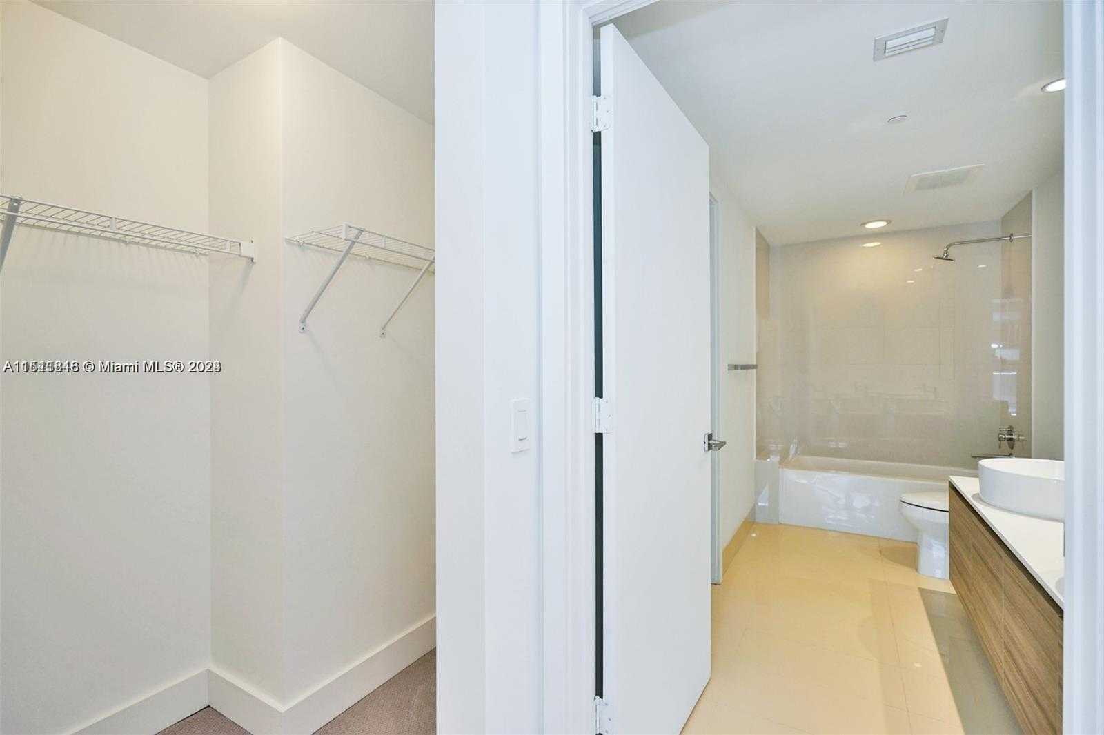 Small Image of 121 NORTH EAST 34TH ST #L302, Miami Number 43