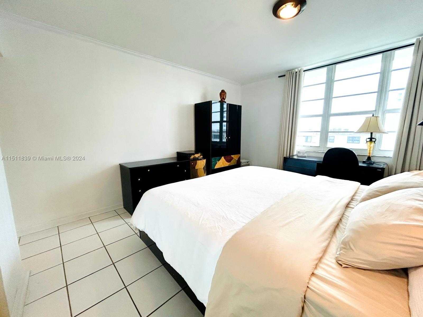 Small Image of 100 LINCOLN RD #1034, Miami Beach Number 9