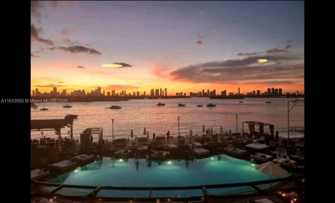 Small Image of 1100 WEST AVE #509, Miami Beach Number 21