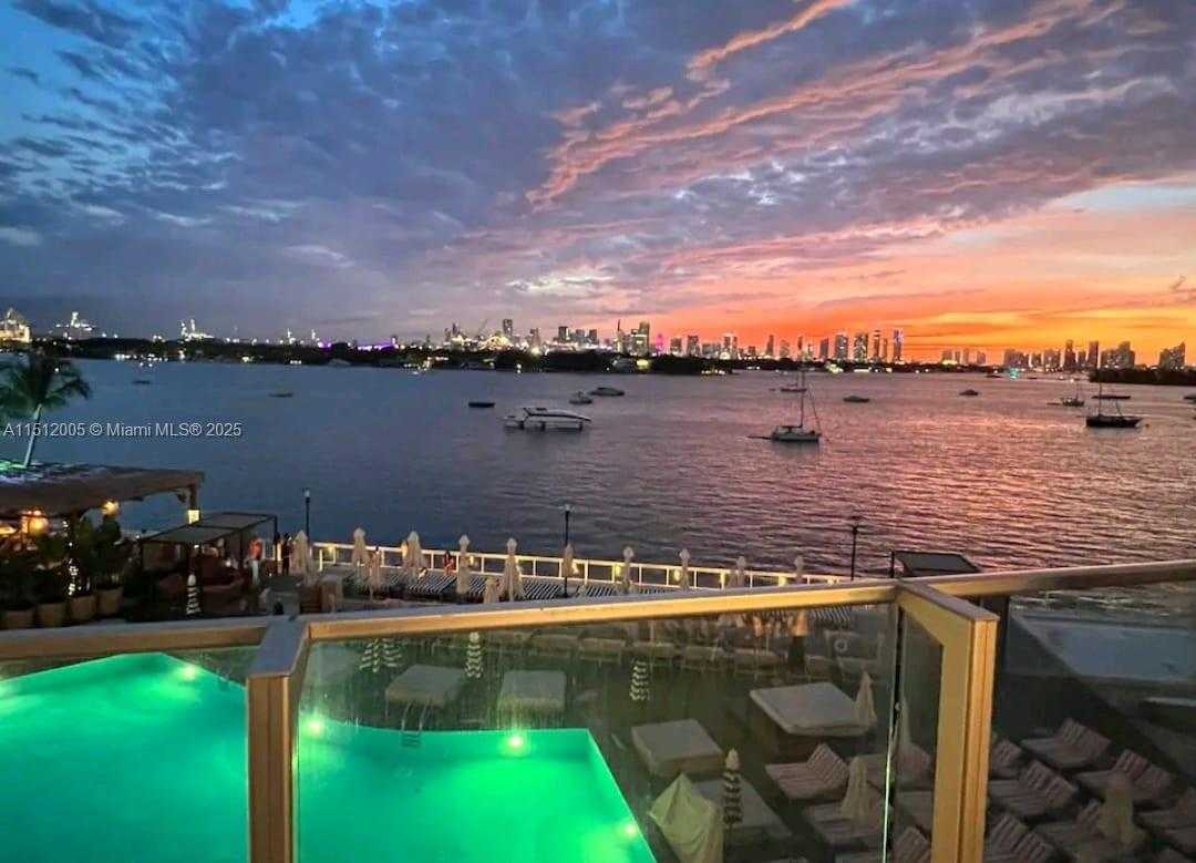 Small Image of 1100 WEST AVE #509, Miami Beach Number 22