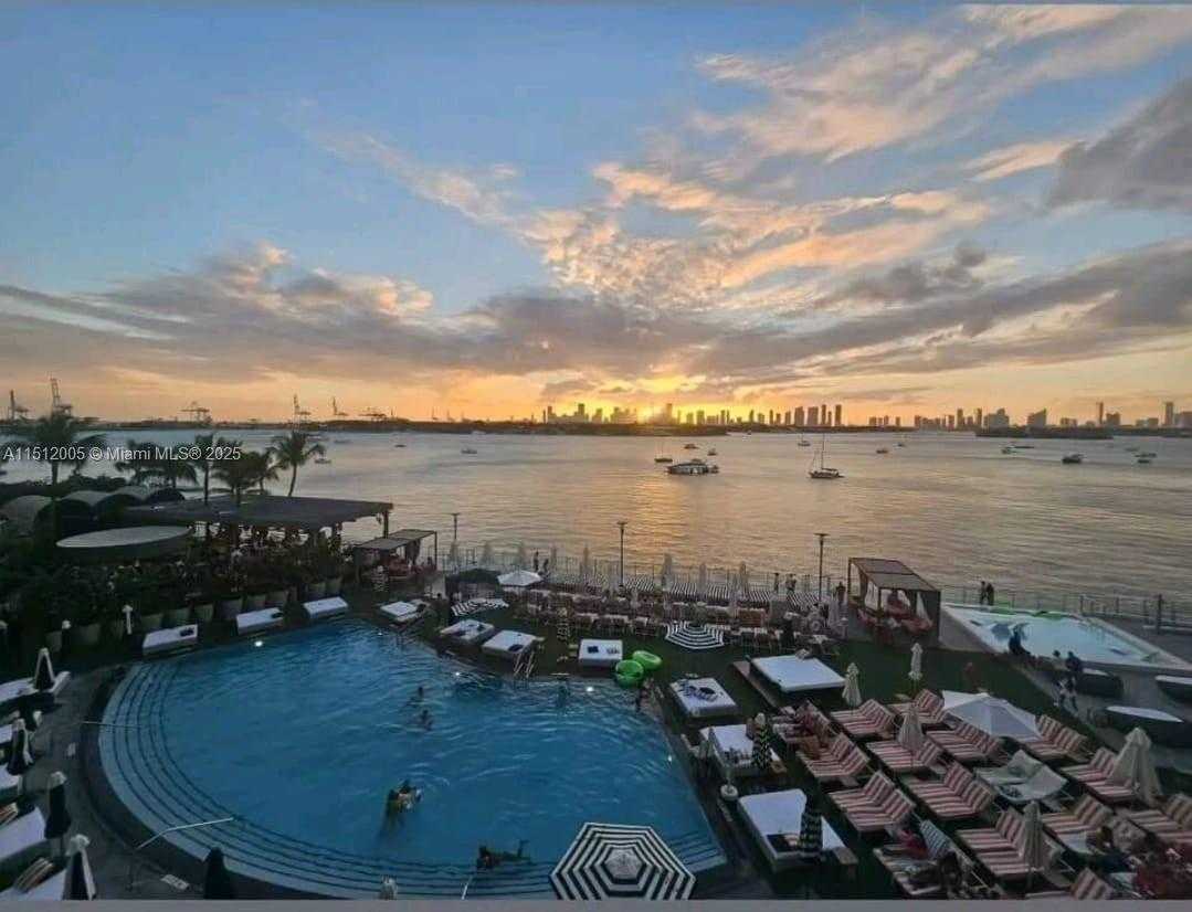 Small Image of 1100 WEST AVE #509, Miami Beach Number 23