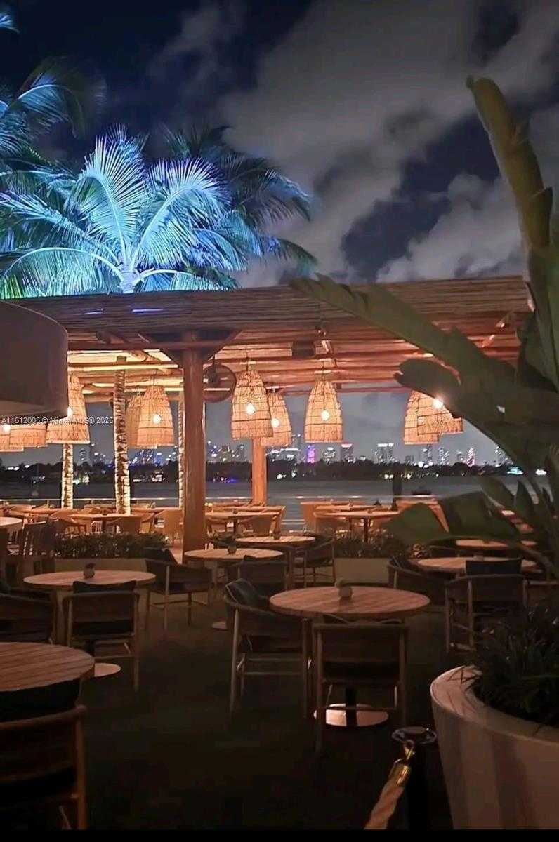 Small Image of 1100 WEST AVE #509, Miami Beach Number 25