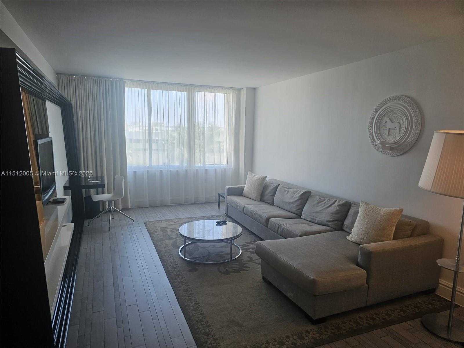 Small Image of 1100 WEST AVE #509, Miami Beach Number 7