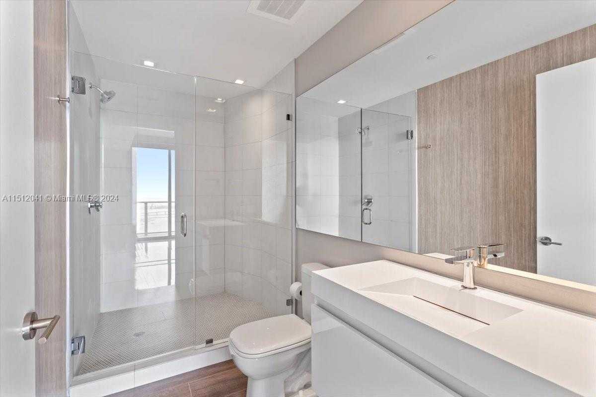 Small Image of 2900 NORTH EAST 7TH AVE #3707, Miami Number 19