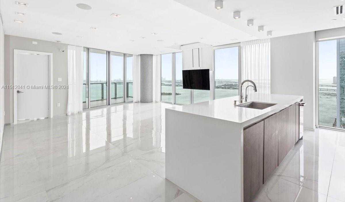 Small Image of 2900 NORTH EAST 7TH AVE #3707, Miami Number 36
