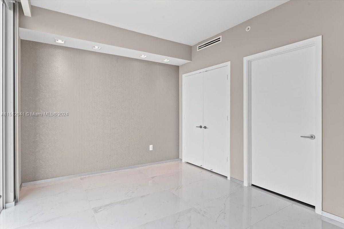 Small Image of 2900 NORTH EAST 7TH AVE #3707, Miami Number 5