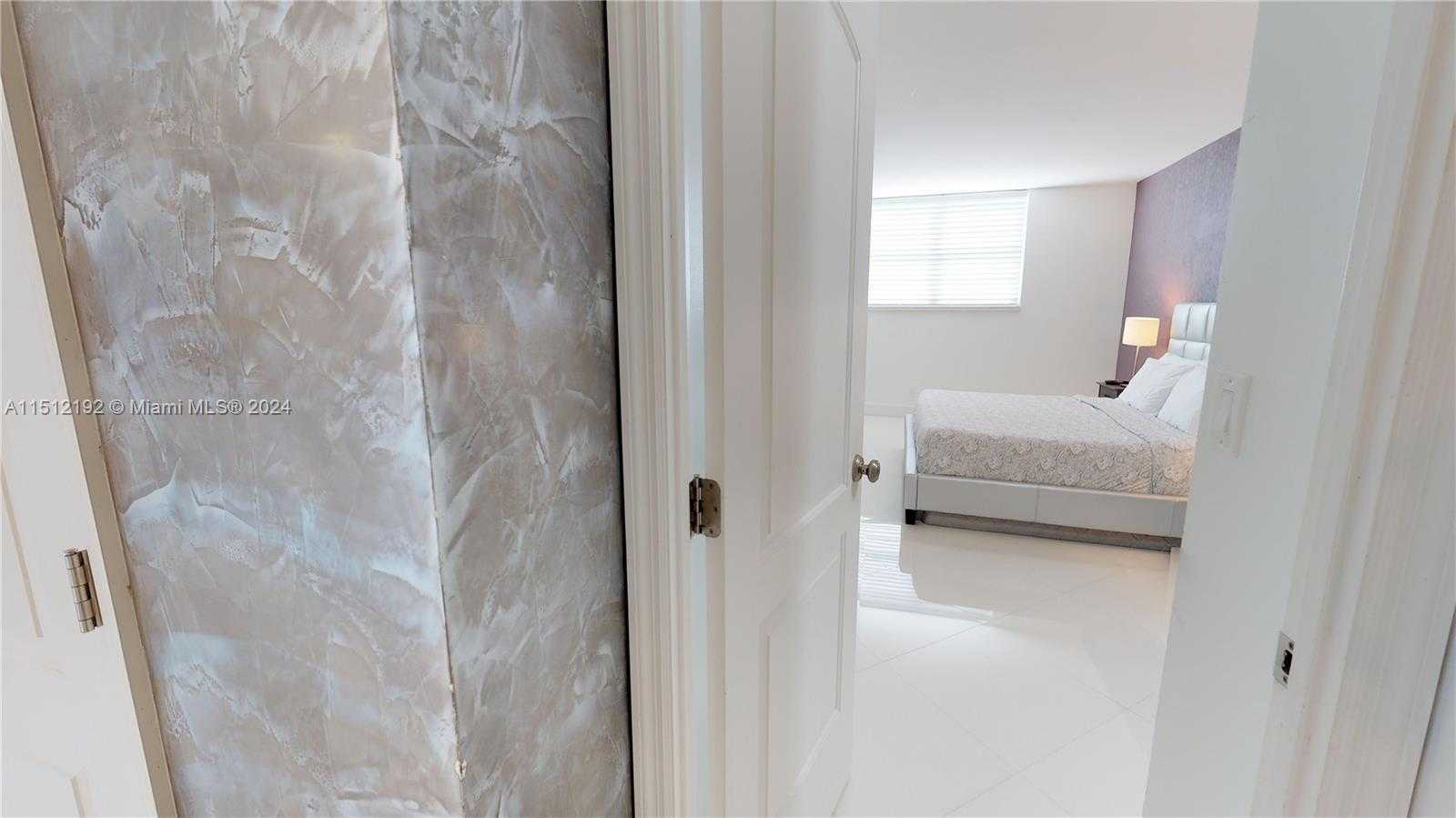 Small Image of 19370 COLLINS AVE #1017, Sunny Isles Beach Number 16