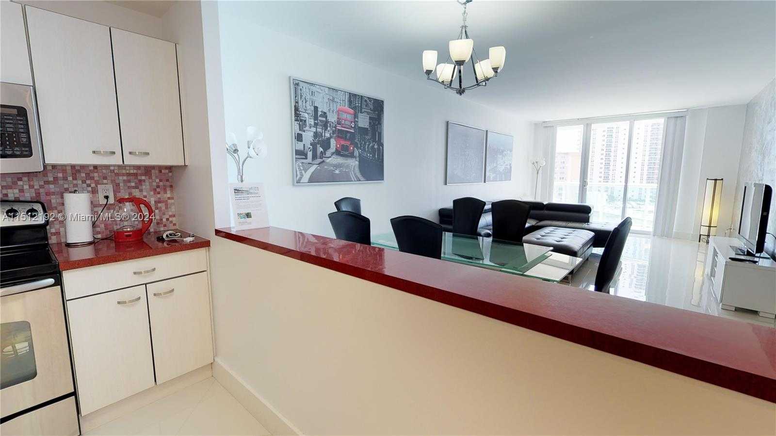 Small Image of 19370 COLLINS AVE #1017, Sunny Isles Beach Number 7