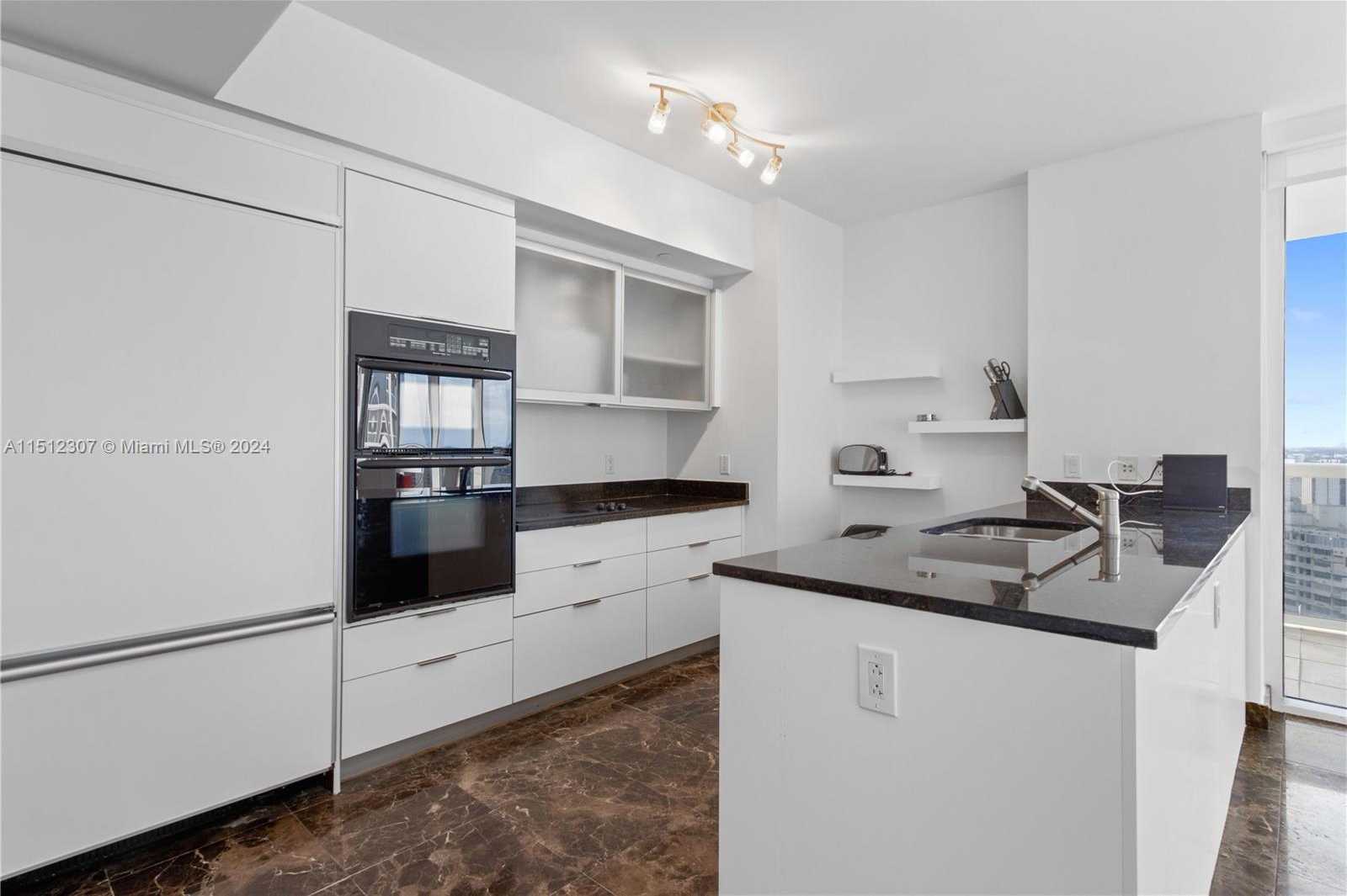 Small Image of 1830 SOUTH OCEAN DR #1908, Hallandale Beach Number 8