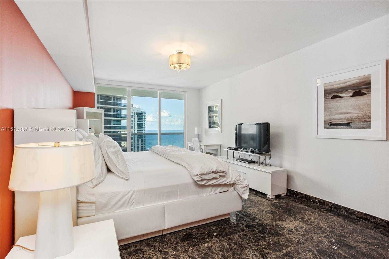 Small Image of 1830 SOUTH OCEAN DR #1908, Hallandale Beach Number 9