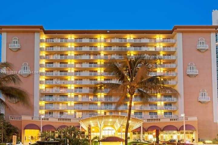 Small Image of 19201 COLLINS AVE, #1143, Sunny Isles Beach Number 14