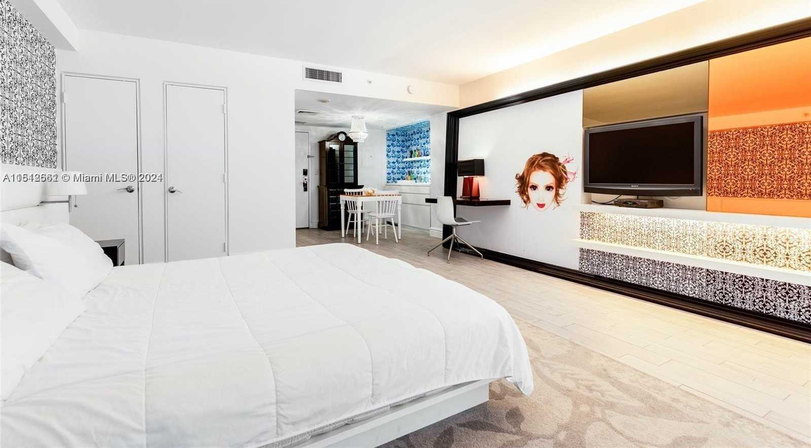 Small Image of 1100 WEST AVE #1122, Miami Beach Number 5