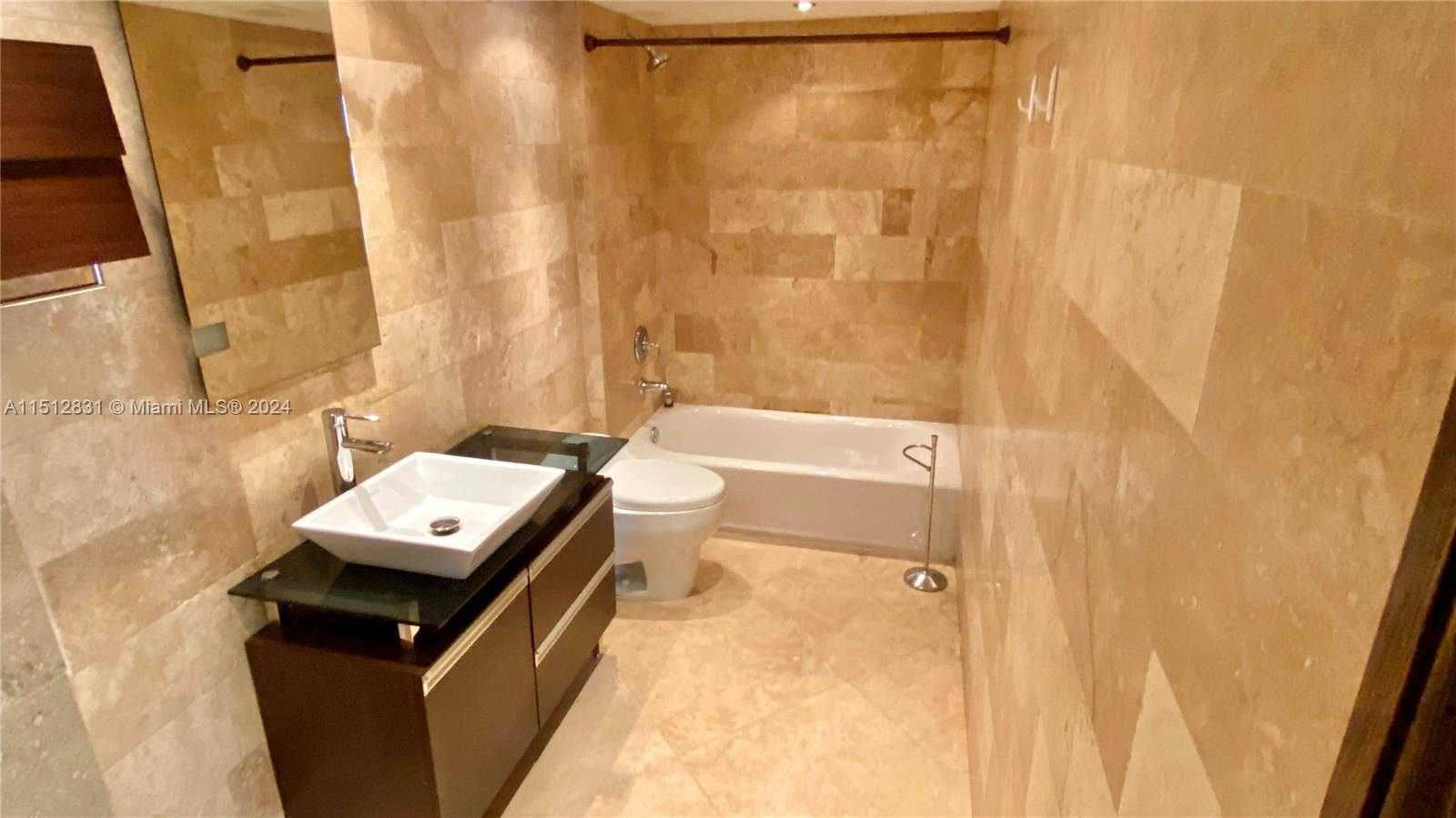 Small Image of 470 SOUTH PARK RD #7-107, Hollywood Number 19