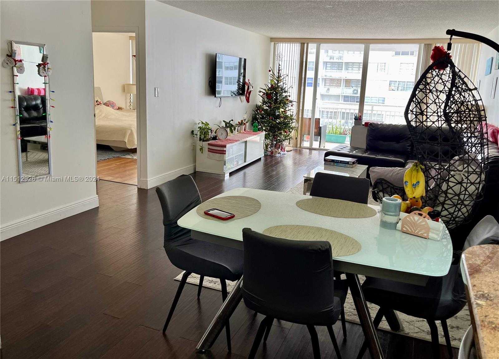 Small Image of 18051 BISCAYNE BLVD #903, Aventura Number 11