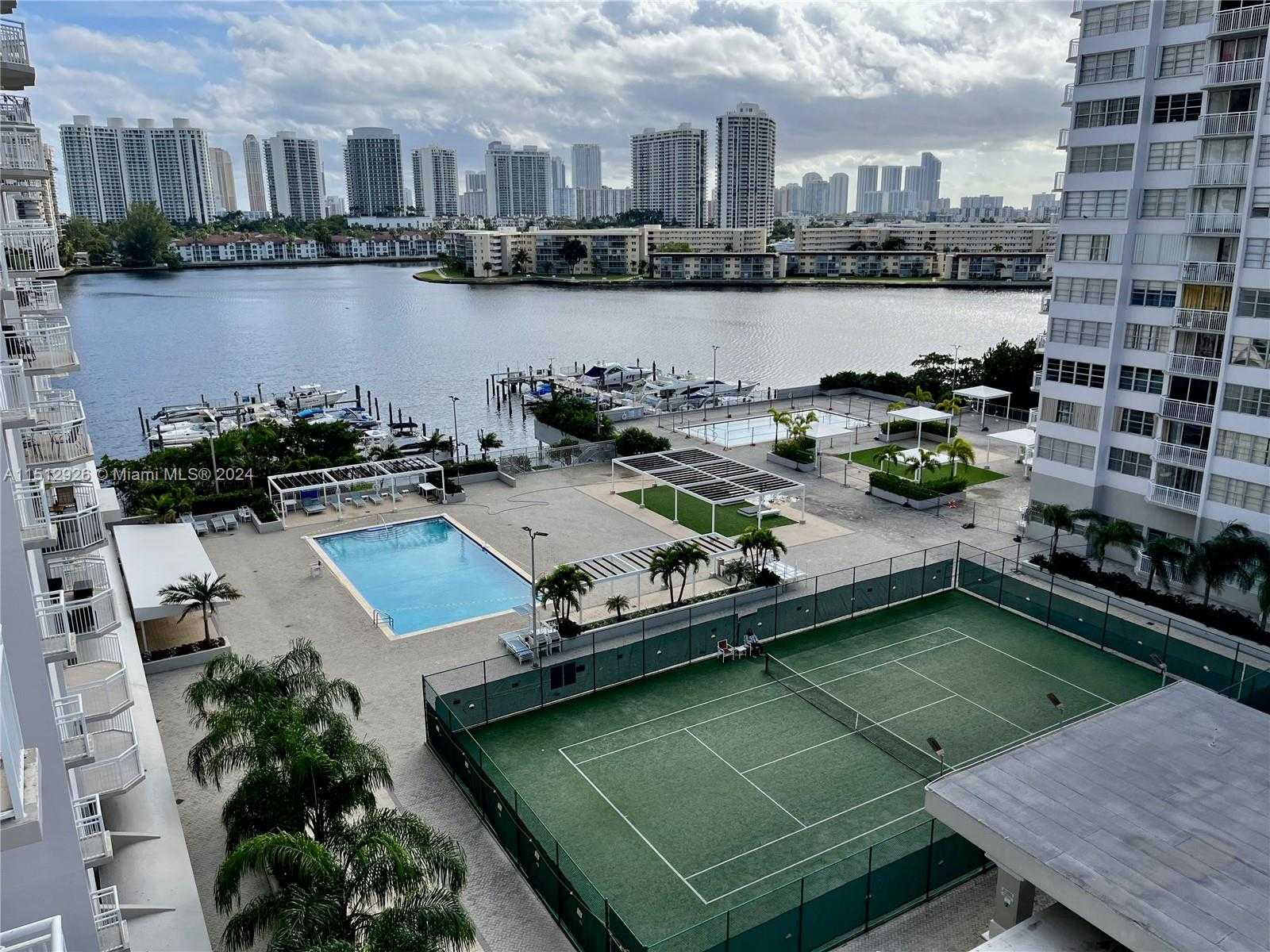 Small Image of 18051 BISCAYNE BLVD #903, Aventura Number 5