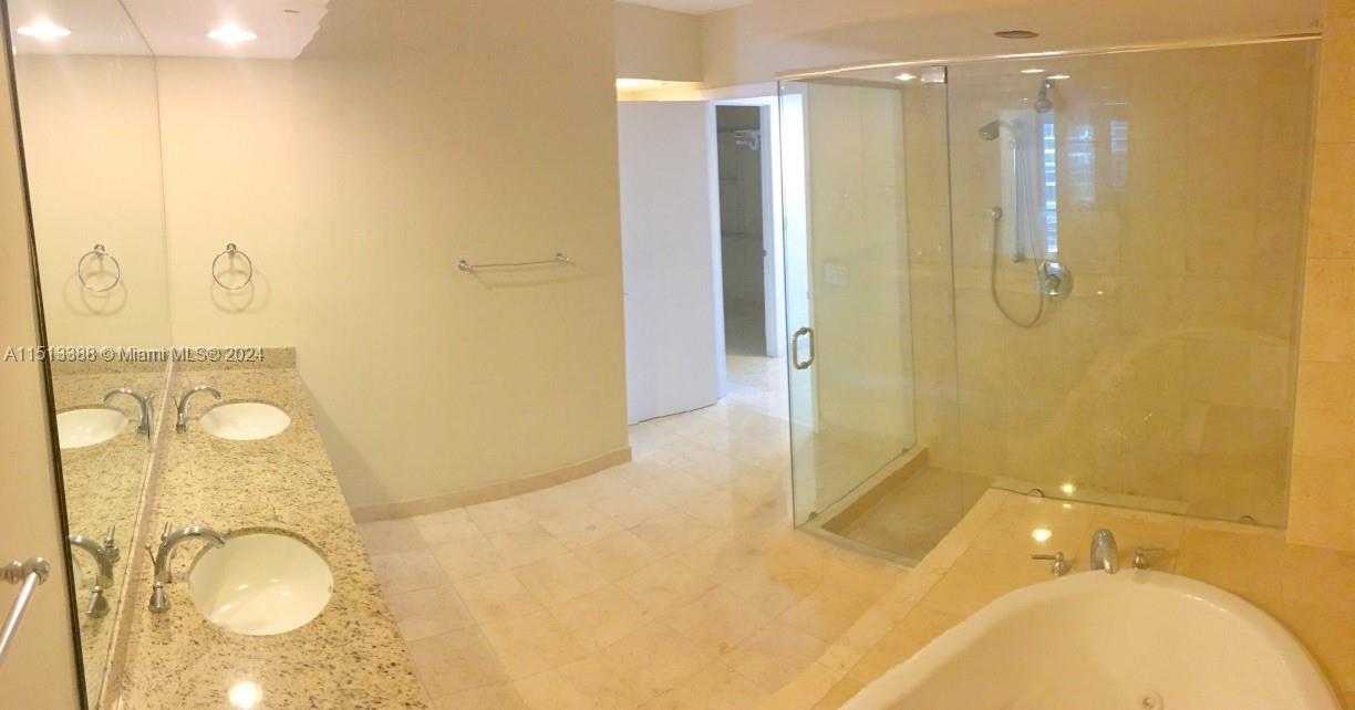 Small Image of 1830 S Ocean Dr, Hallandale Beach, FL 33009, USA Number 18
