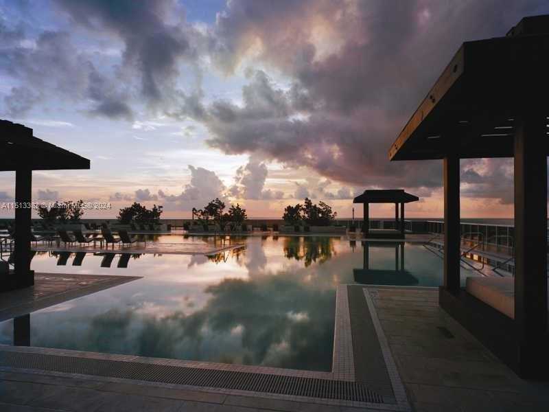 Small Image of 1830 S Ocean Dr, Hallandale Beach, FL 33009, USA Number 22