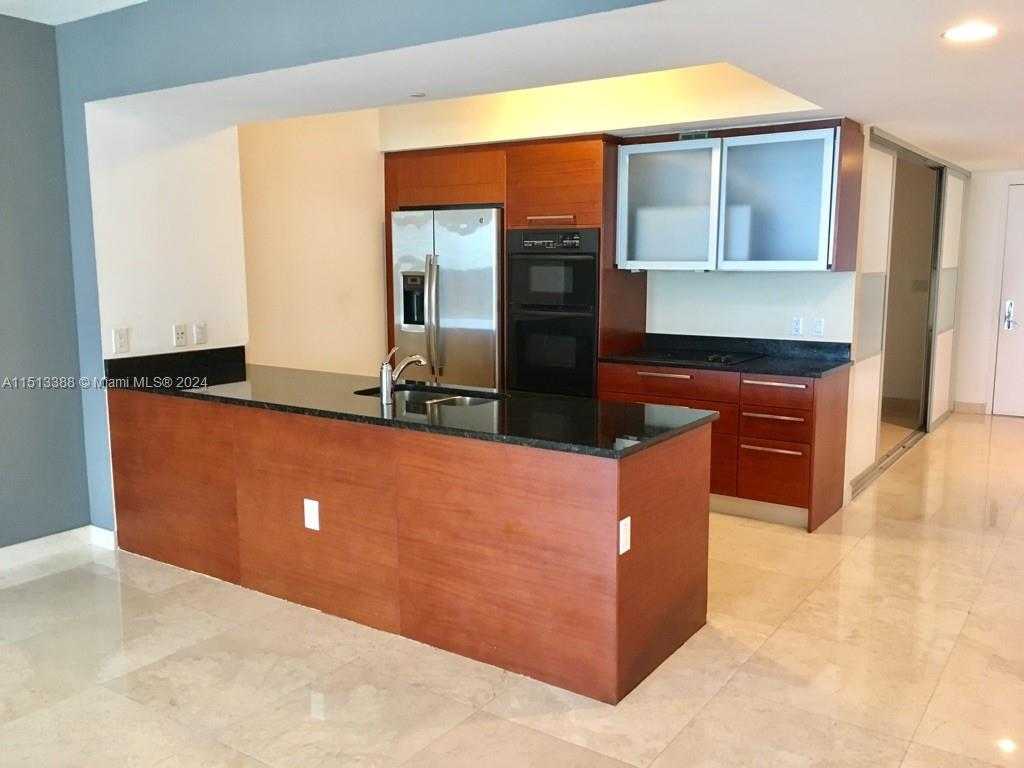 Small Image of 1830 S Ocean Dr, Hallandale Beach, FL 33009, USA Number 9
