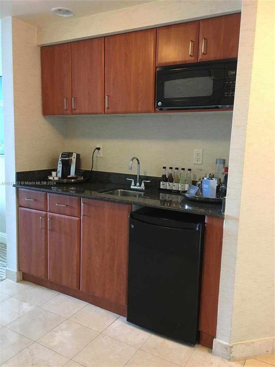 Small Image of 18001 COLLINS AVE #2306, Sunny Isles Beach Number 3