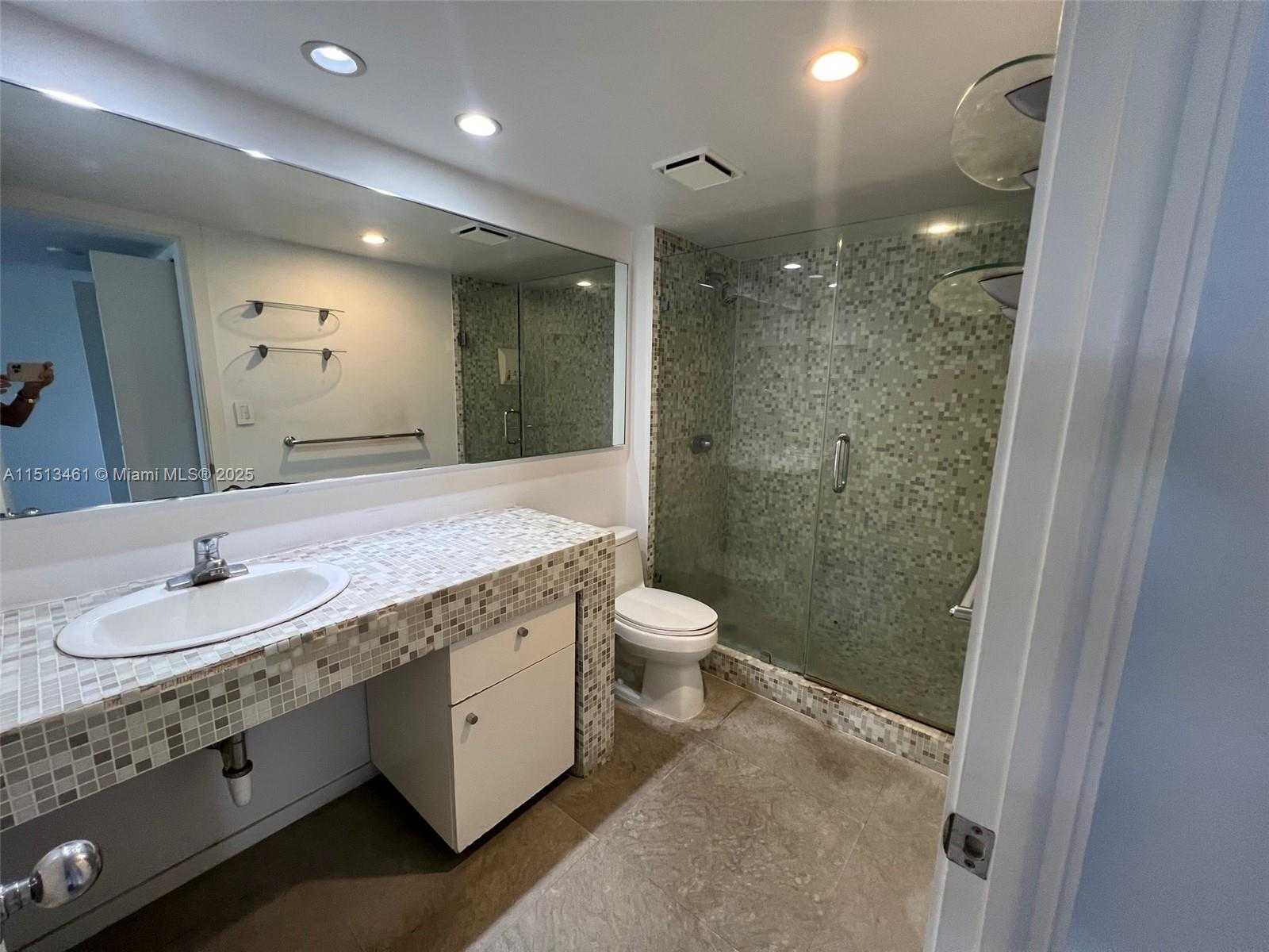 Small Image of 780 NORTH EAST 69TH ST #1610, Miami Number 9