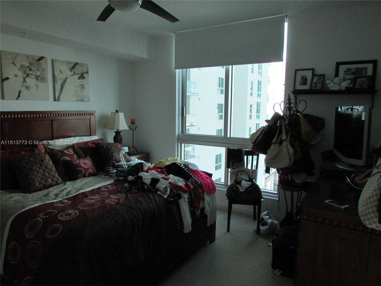 Small Image of 300 SOUTH BISCAYNE BLVD #T-2709, Miami Number 10