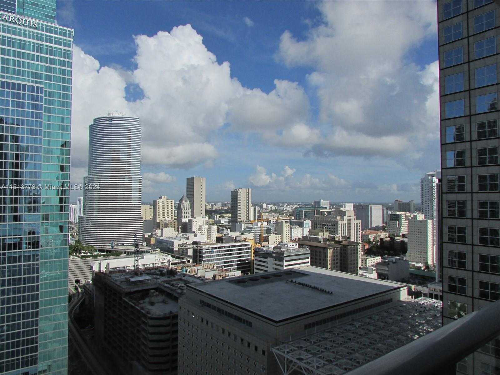Small Image of 300 SOUTH BISCAYNE BLVD #T-2709, Miami Number 4