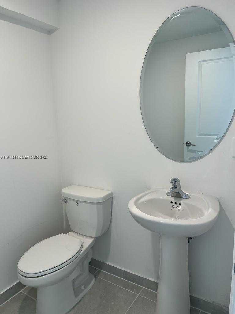 Small Image of 28511 SOUTH WEST 134TH CT #28511, Homestead Number 12