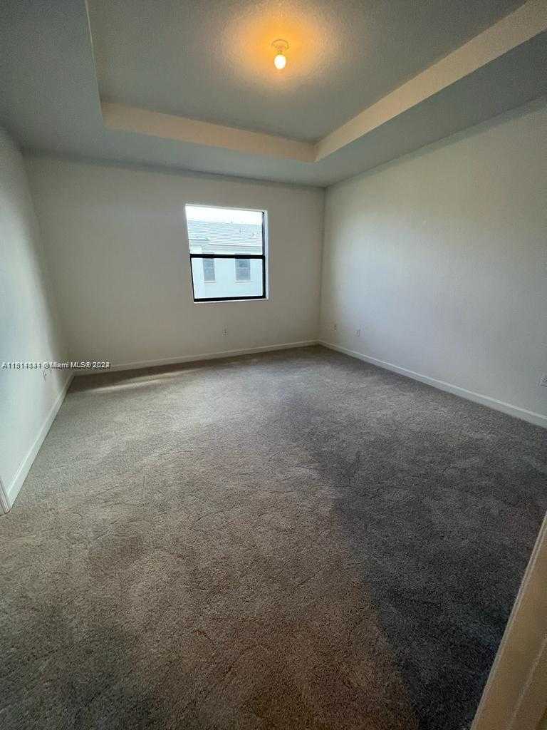 Small Image of 28511 SOUTH WEST 134TH CT #28511, Homestead Number 16