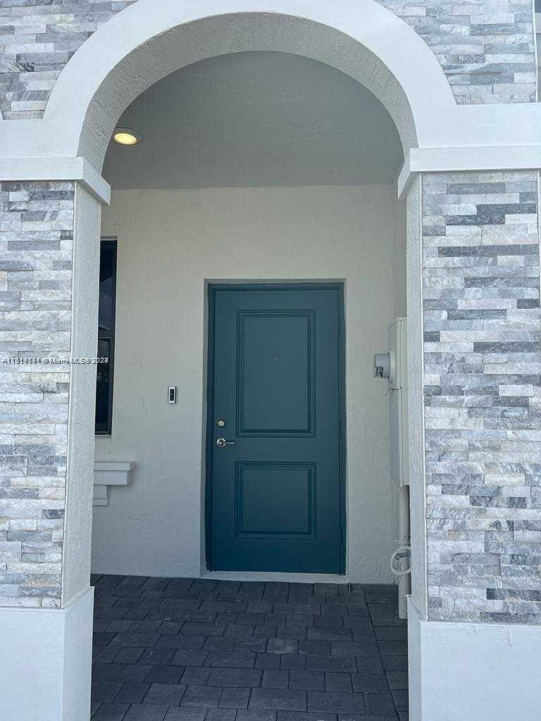 Small Image of 28511 SOUTH WEST 134TH CT #28511, Homestead Number 2