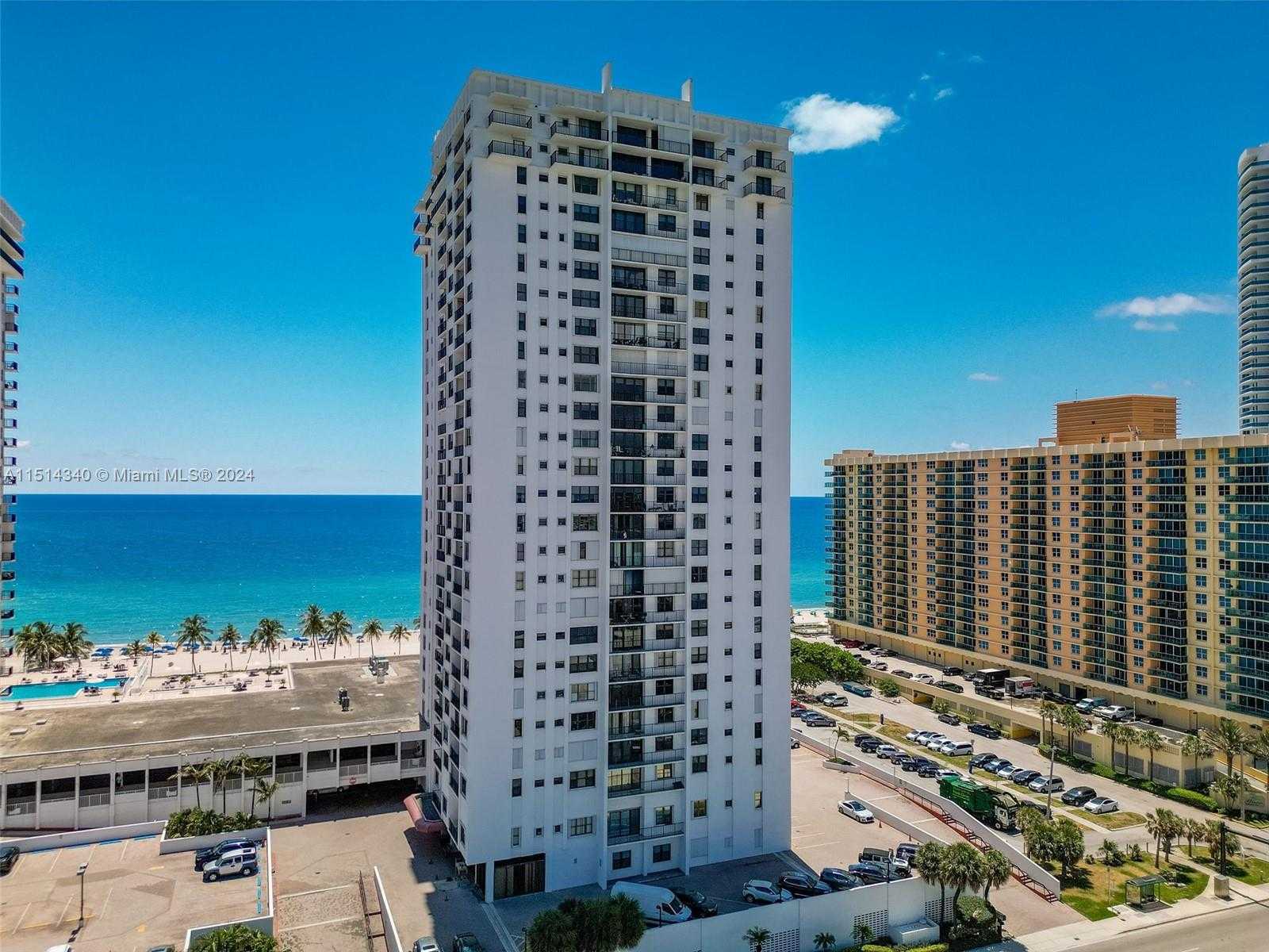 Small Image of 2401 SOUTH OCEAN DR #304, Hollywood Number 3