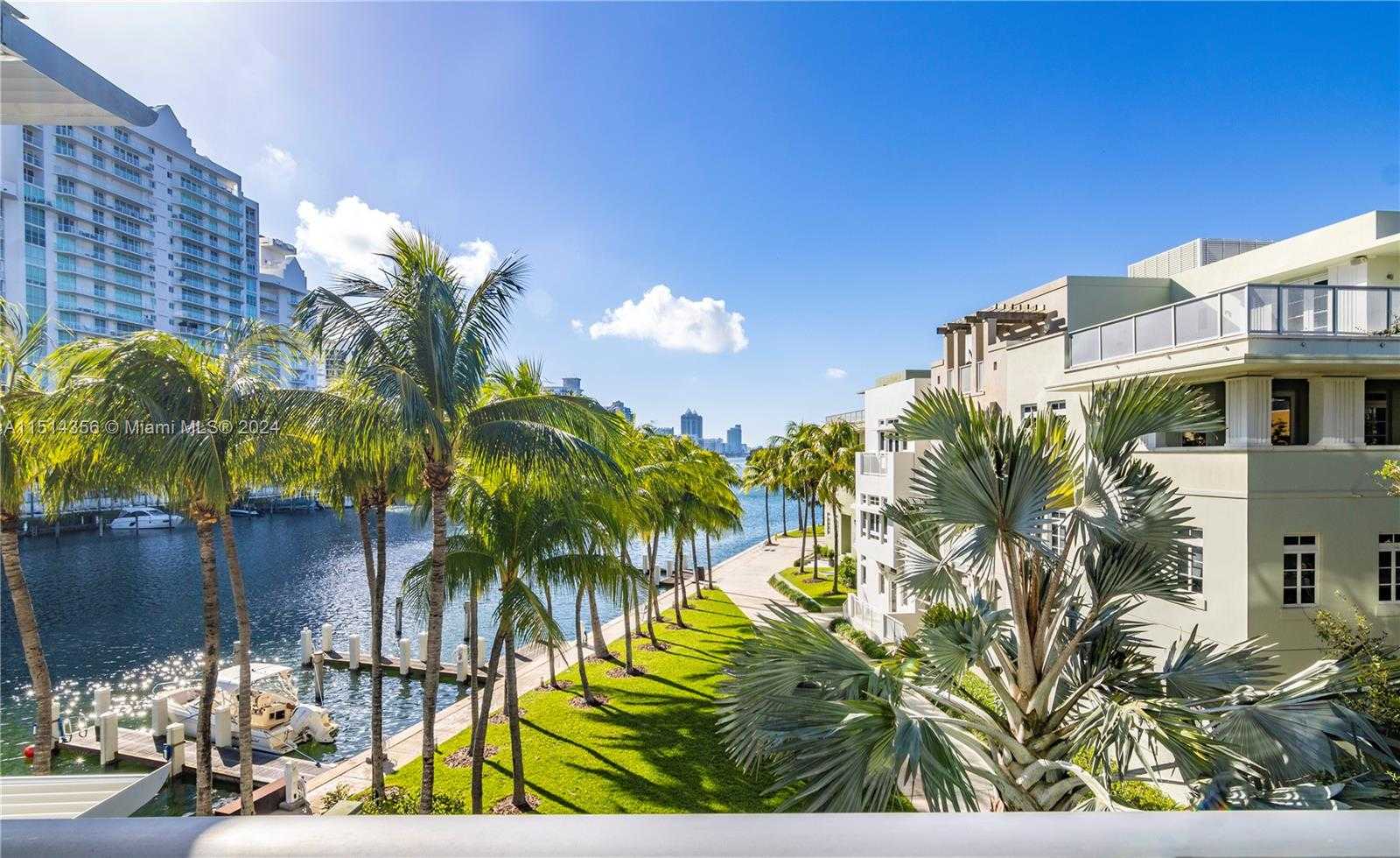 Small Image of 6101 AQUA AVE #302, Miami Beach Number 11
