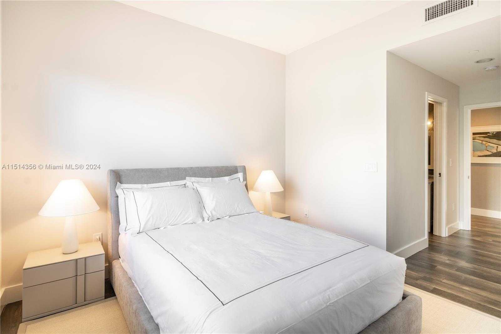 Small Image of 6101 AQUA AVE #302, Miami Beach Number 16