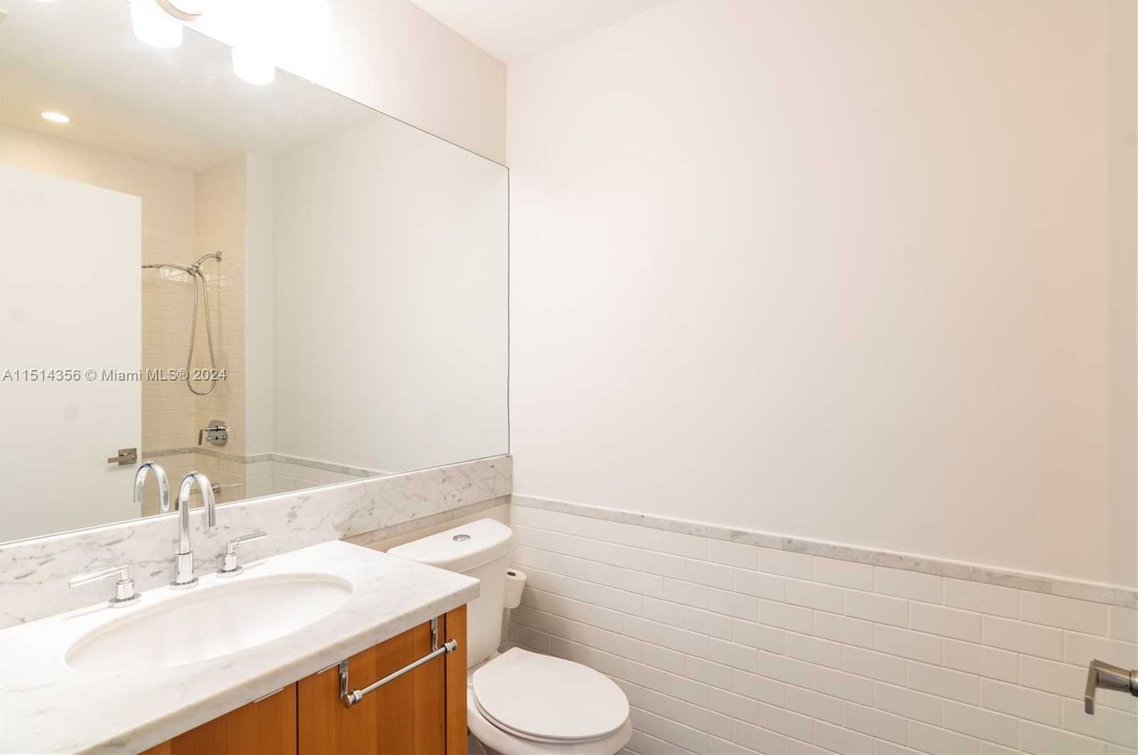 Small Image of 6101 AQUA AVE #302, Miami Beach Number 17